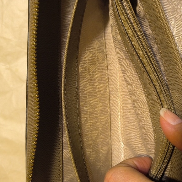 Michael Kors Saffiano Leather Wallet - Picture 12 of 14